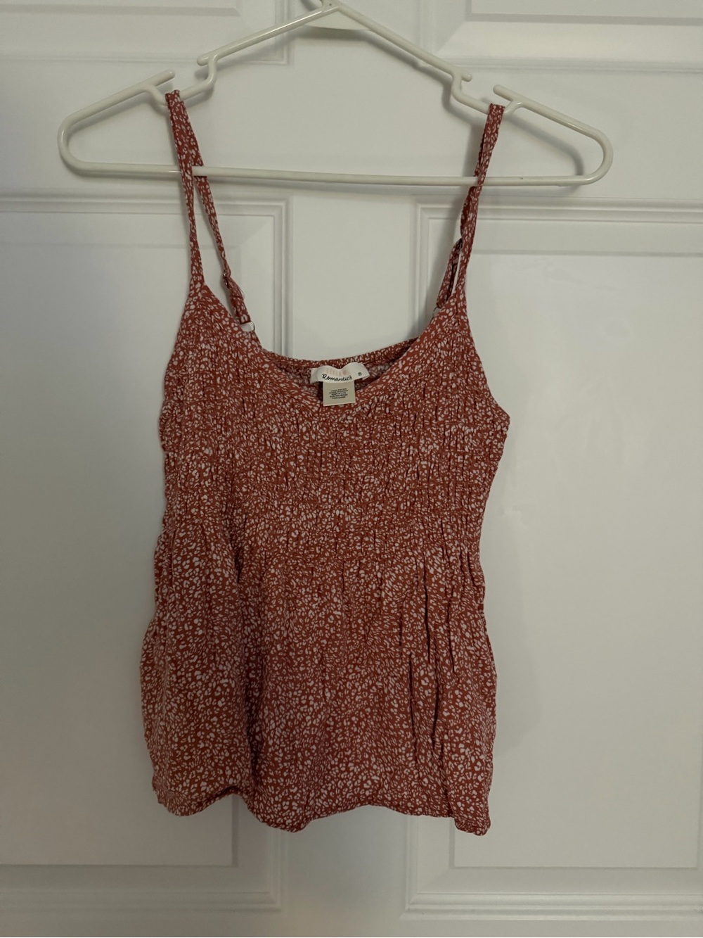 URBAN Romantics Rust Floral Smocked Cami